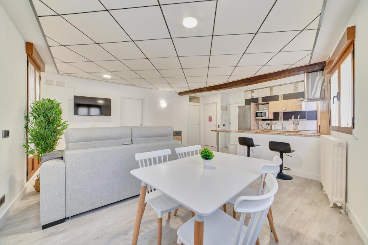 Apartamento Juan Pintxame By Clabao لوغرونيو المظهر الخارجي الصورة
